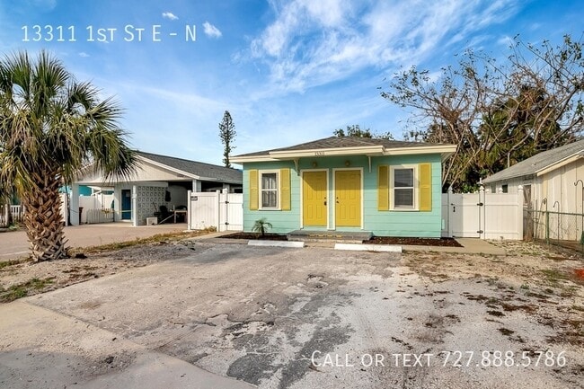 13311 1st St E in Madeira Beach, FL - Building Photo - Building Photo