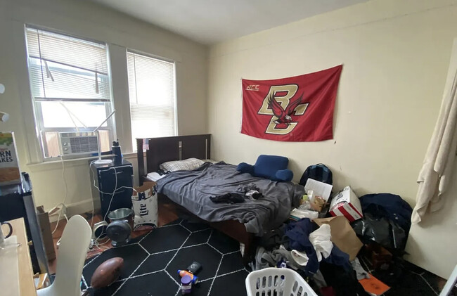 289 Foster St, Unit 2 in Boston, MA - Building Photo - Building Photo