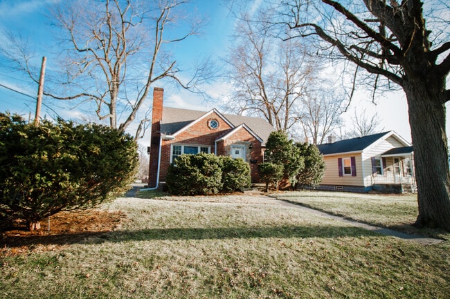 property at 2303 Mellwood Ave