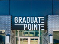Graduate Pointe photo'