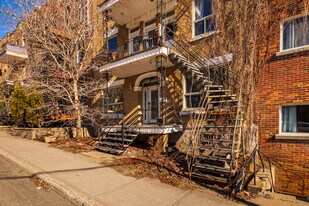 2507 Fullum St in Montréal, QC - Building Photo