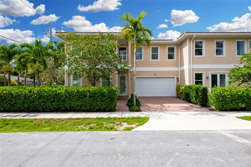 324 SW 14th Ct in Fort Lauderdale, FL - Foto de edificio