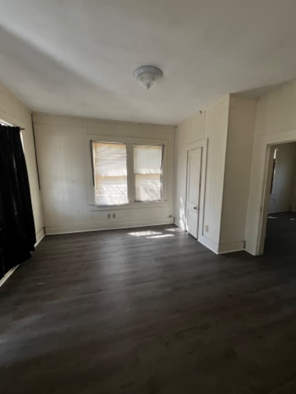 708 E 12th Ave in Corsicana, TX - Building Photo - Building Photo