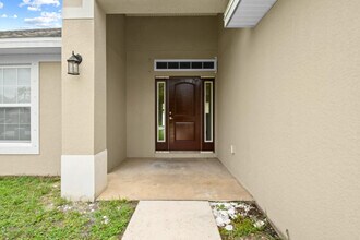 2273 SW Monterrey Ln in Port St. Lucie, FL - Building Photo - Building Photo