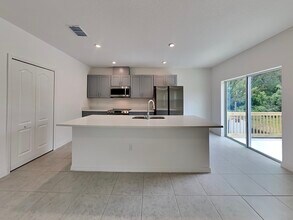 1330 Chris Ave in DeLand, FL - Building Photo - Building Photo