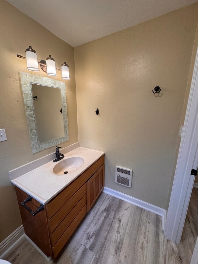 201 H St in Petaluma, CA - Building Photo - Building Photo