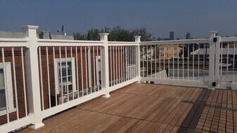 815 Wharton St, Unit Upper in Philadelphia, PA - Building Photo