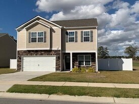 4410 Marthas Vlg Ln in Ayden, NC - Building Photo