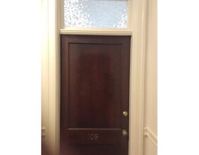 67 Illinois St-Unit -109 in Worcester, MA - Foto de edificio - Building Photo