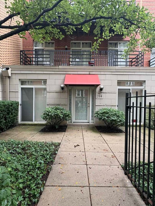 1033 E 46th St in Chicago, IL - Foto de edificio - Building Photo