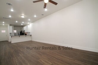 1932 Royal Loop in Belton, TX - Building Photo - Building Photo