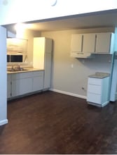 15726 L St in Mojave, CA - Foto de edificio - Building Photo