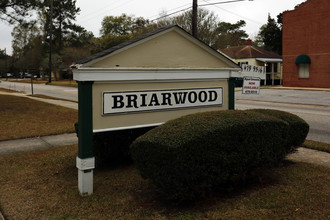 Briarwood Apartments in Mobile, AL - Building Photo - Building Photo