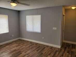 6201 12th St Ct E in Bradenton, FL - Building Photo - Building Photo