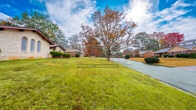 925 Incline Dr in Columbus, GA - Building Photo - Building Photo