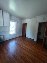 109 Guy Park in Amsterdam, NY - Building Photo - Building Photo