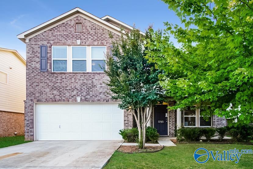 3703 Avalon Lake Dr SW in Madison, AL - Building Photo