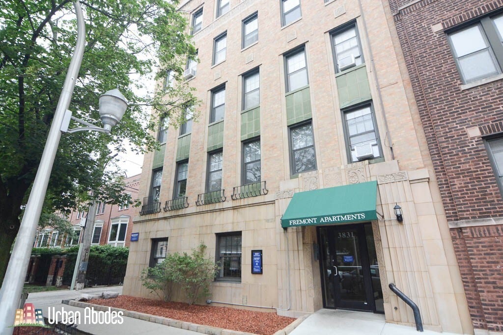 3835 N Fremont St, Unit A04C in Chicago, IL - Building Photo