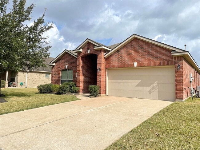 3205 Black Ln in Pearland, TX - Building Photo - Building Photo