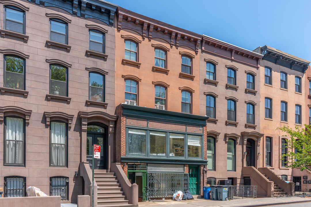 201 De Kalb Avenue in Brooklyn, NY - Foto de edificio