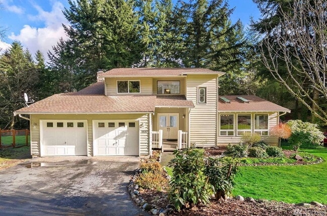 property at 18517 9th Ave W