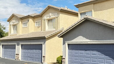 1604 Queen Victoria St in Las Vegas, NV - Building Photo - Building Photo
