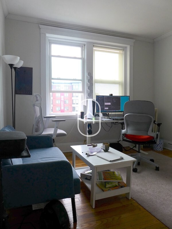 39 Boulevard Ter, Unit 3