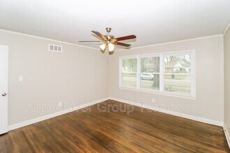 1534 S Perkins Rd in Memphis, TN - Building Photo - Building Photo