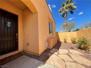 75 Avenza Dr in Henderson, NV - Building Photo - Building Photo