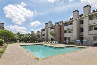 Claro Court in Dallas, TX - Building Photo - Building Photo