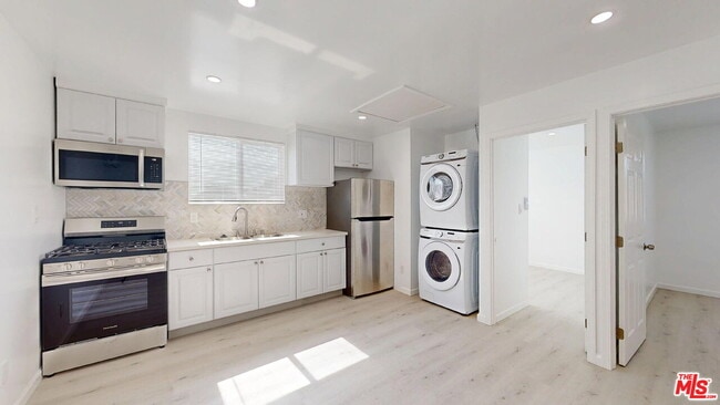 property at 10550 Collett Ave