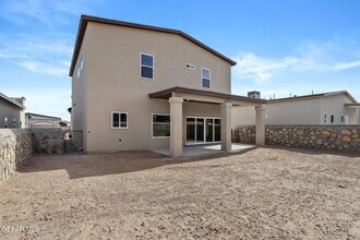 7429 Rio Rimac Dr in El Paso, TX - Building Photo - Building Photo