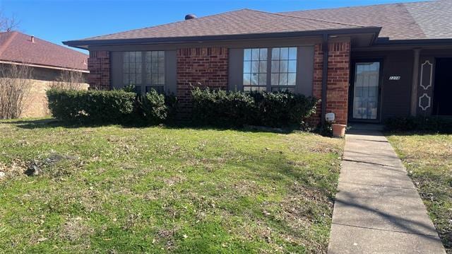 2208 Ember Lee Dr in Garland, TX - Building Photo