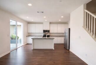 24610 Comanche Creek Dr in Menifee, CA - Building Photo - Building Photo