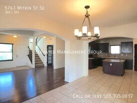 5743 Witkin St SE in Albuquerque, NM - Building Photo