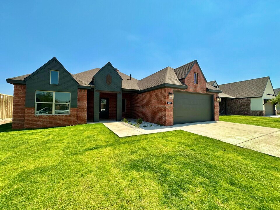 2917 135th St in Lubbock, TX - Building Photo