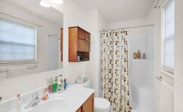 36 Morgan Spring Dr, Unit 2 in Morgantown, PA - Foto de edificio - Building Photo