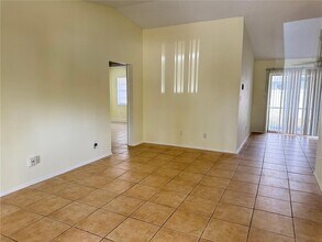 3143 Stonecastle Rd in Orlando, FL - Building Photo - Building Photo