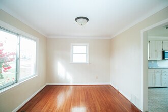 4132 Berwick Ave in Toledo, OH - Foto de edificio - Building Photo