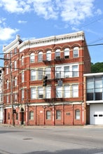 2 E Mcmicken Ave in Cincinnati, OH - Building Photo - Building Photo