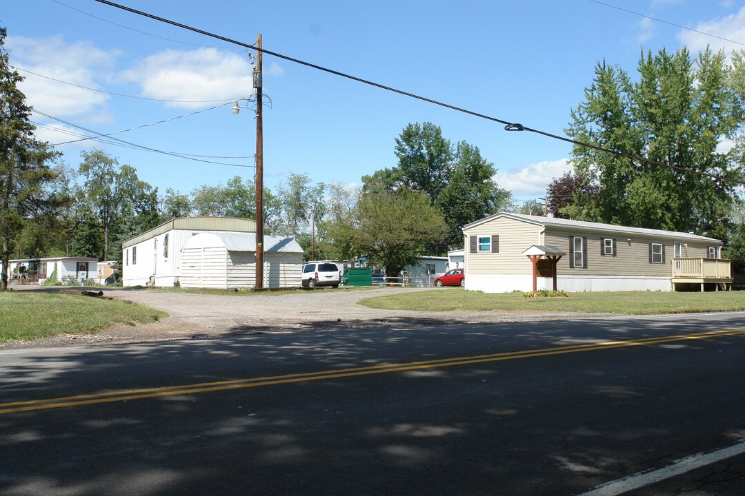 Pleasant Pine Mobile Home Park in Muncy, PA - Foto de edificio