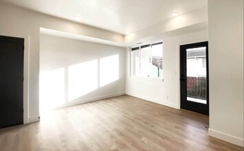 2061 S Main St in Bountiful, UT - Building Photo - Building Photo