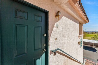 2113 Echo Bay in Las Vegas, NV - Building Photo - Building Photo