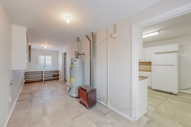 2341 Valencia Dr NE in Albuquerque, NM - Building Photo - Building Photo