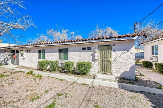 1014 N 4th St in Las Vegas, NV - Building Photo - Building Photo