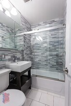 233 E 29th St in New York, NY - Building Photo - Building Photo