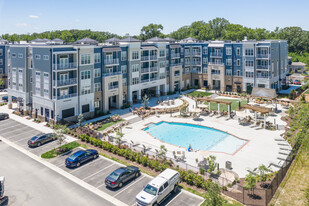 3800 Acqua at Bridgeport Apartments