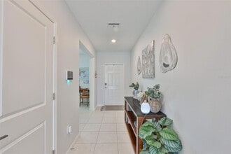 12746 Weston Oaks Ln in Riverview, FL - Building Photo - Building Photo