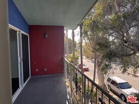 2639 6th St in Santa Monica, CA - Building Photo