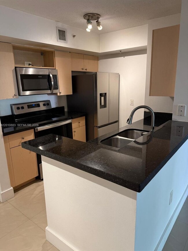 property at 2433 Centergate Dr